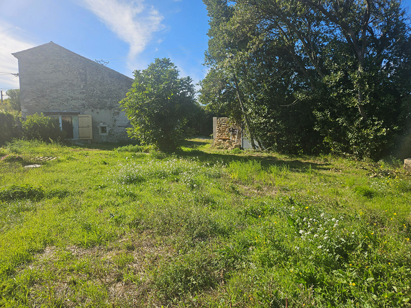 Agence immobilière de SARL CARDINAL - VILLENEUVE LES AVIGNON - CARDINAL - LES ANGLES