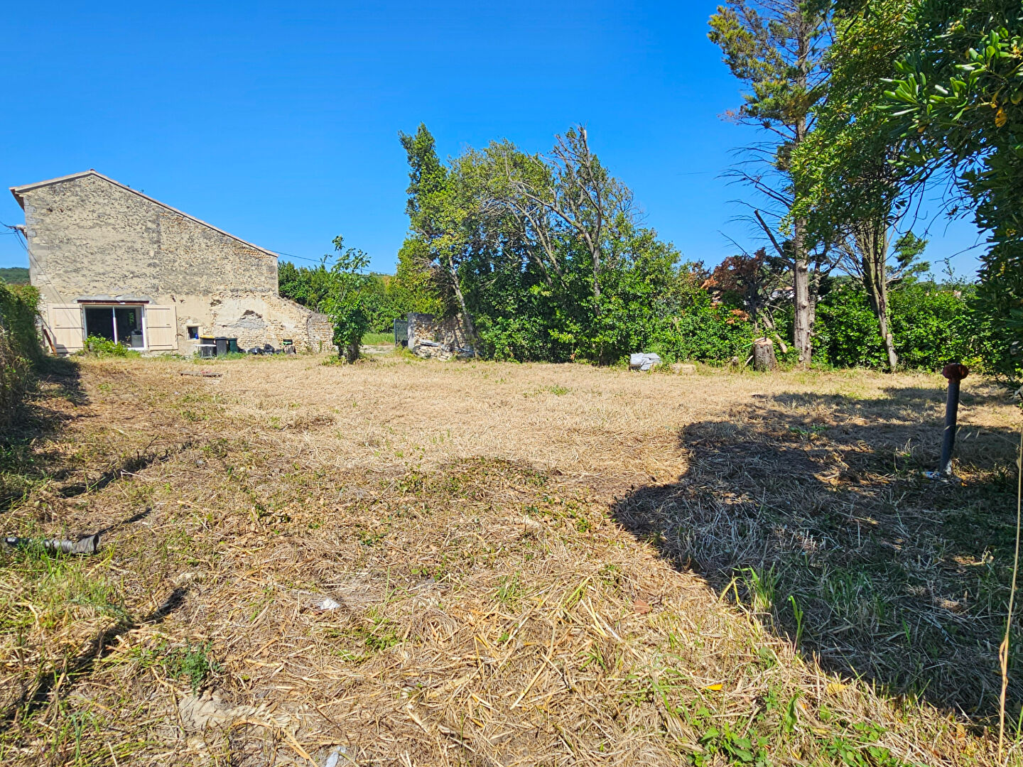 Agence immobilière de SARL CARDINAL - VILLENEUVE LES AVIGNON - CARDINAL - LES ANGLES