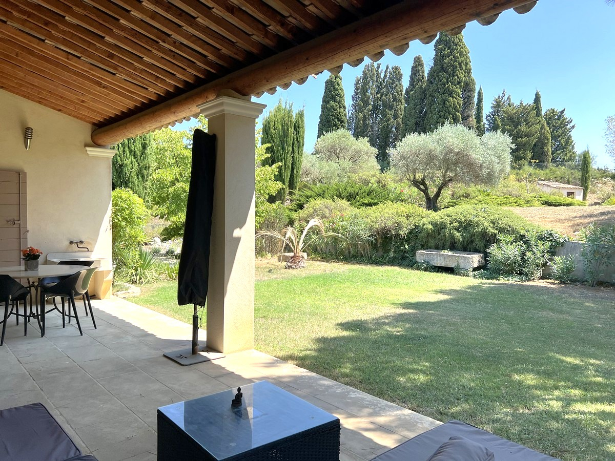 Photo Maison de plain-pied avec piscine, à 12 min d'Avignon TGV... image 4/6