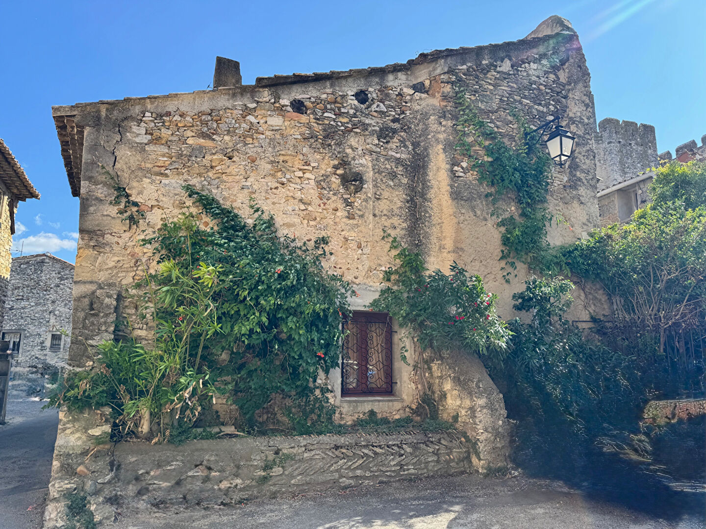 Agence immobilière de SARL CARDINAL - VILLENEUVE LES AVIGNON - CARDINAL - LES ANGLES