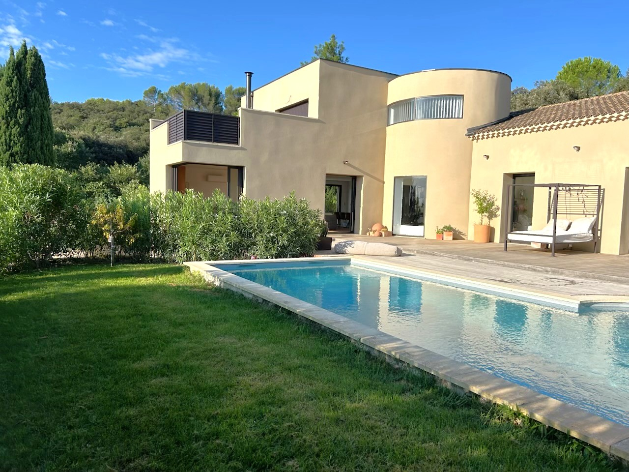Agence immobilière de SARL CARDINAL - VILLENEUVE LES AVIGNON