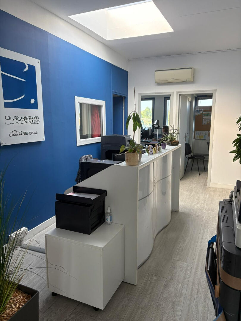 Agence immobilière de SARL CARDINAL - VILLENEUVE LES AVIGNON - CARDINAL - LES ANGLES