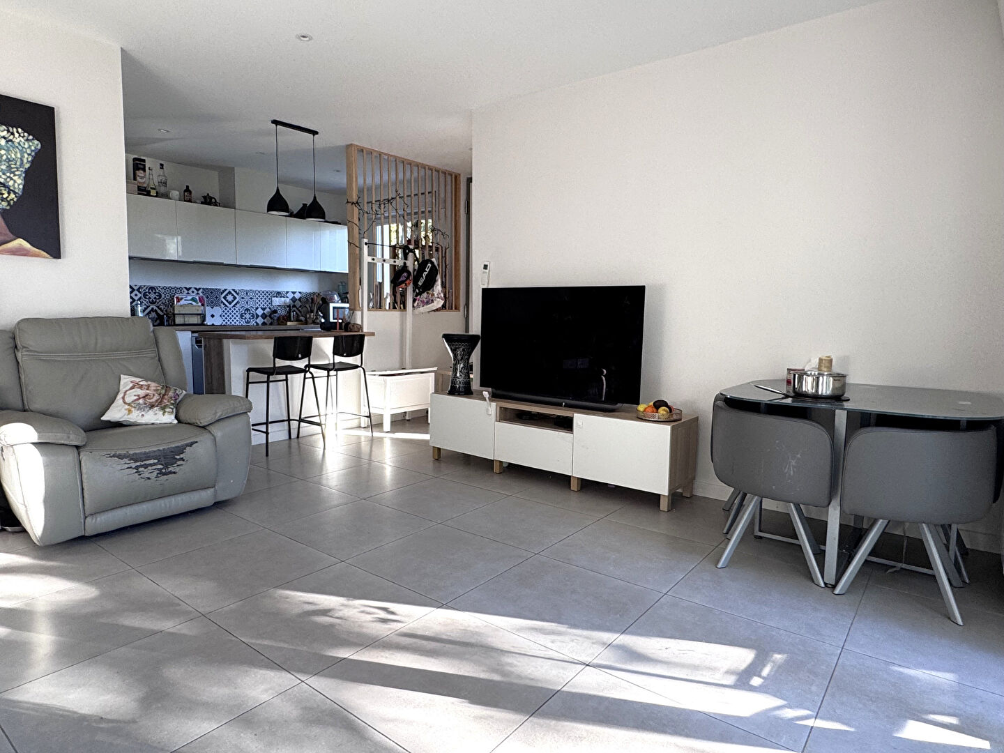 Photo Appartement Villeneuve Les Avignon 4 pièces 67 m2 avec terrasse et jardin image 3/6