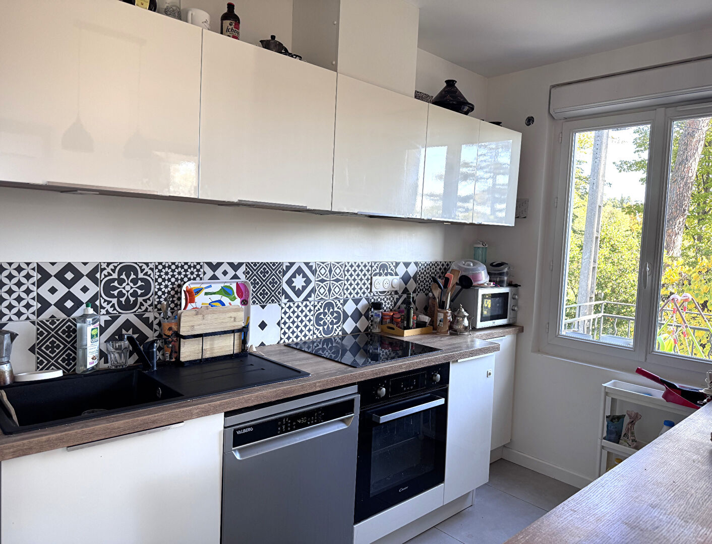 Photo Appartement Villeneuve Les Avignon 4 pièces 67 m2 avec terrasse et jardin image 6/6