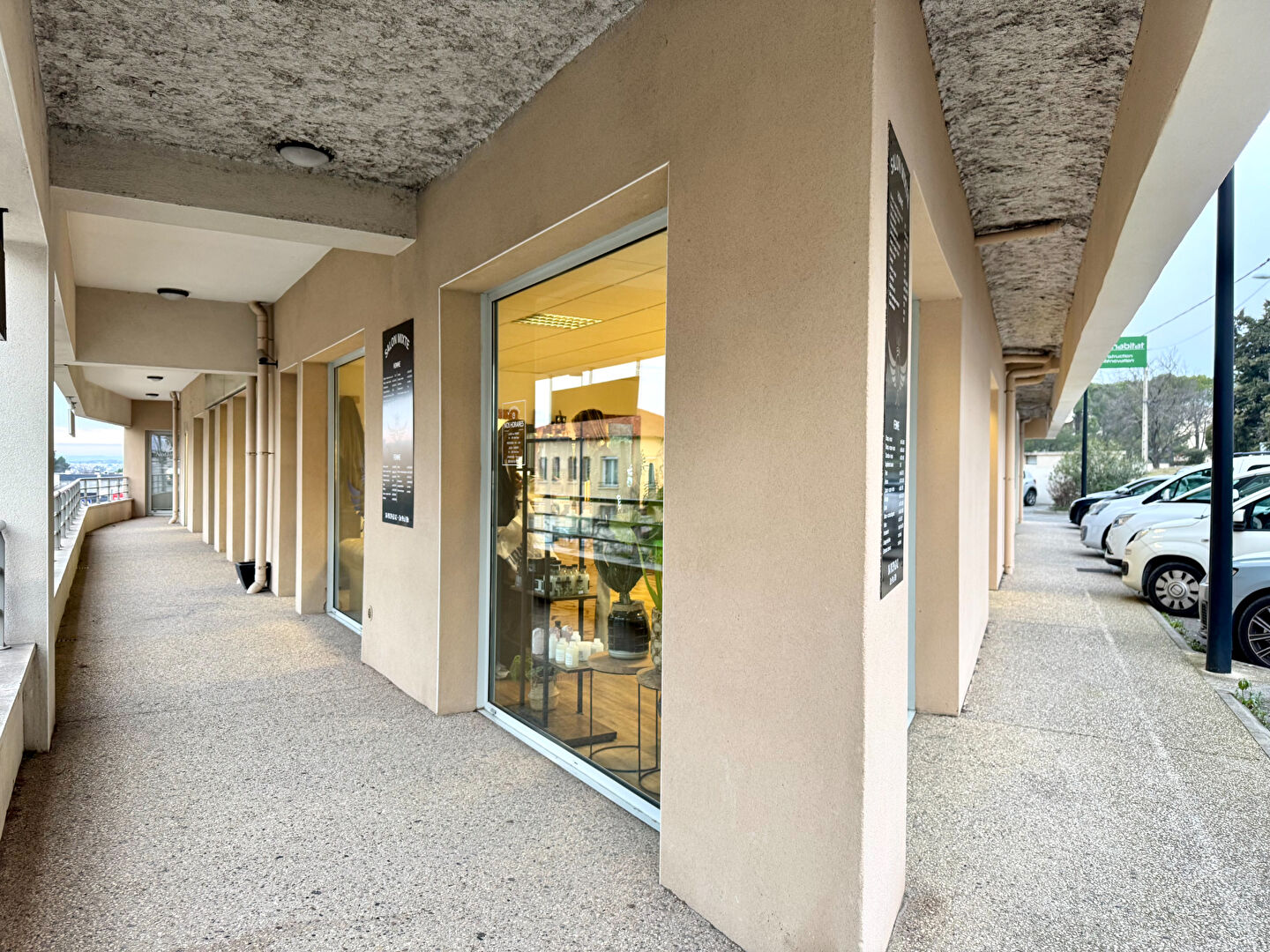 Photo Fonds de commerce Les Angles image 1/3