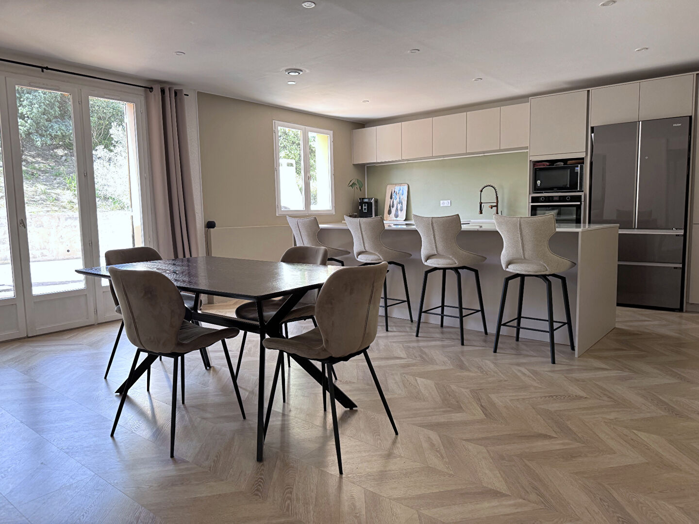 Agence immobilière de SARL CARDINAL - VILLENEUVE LES AVIGNON