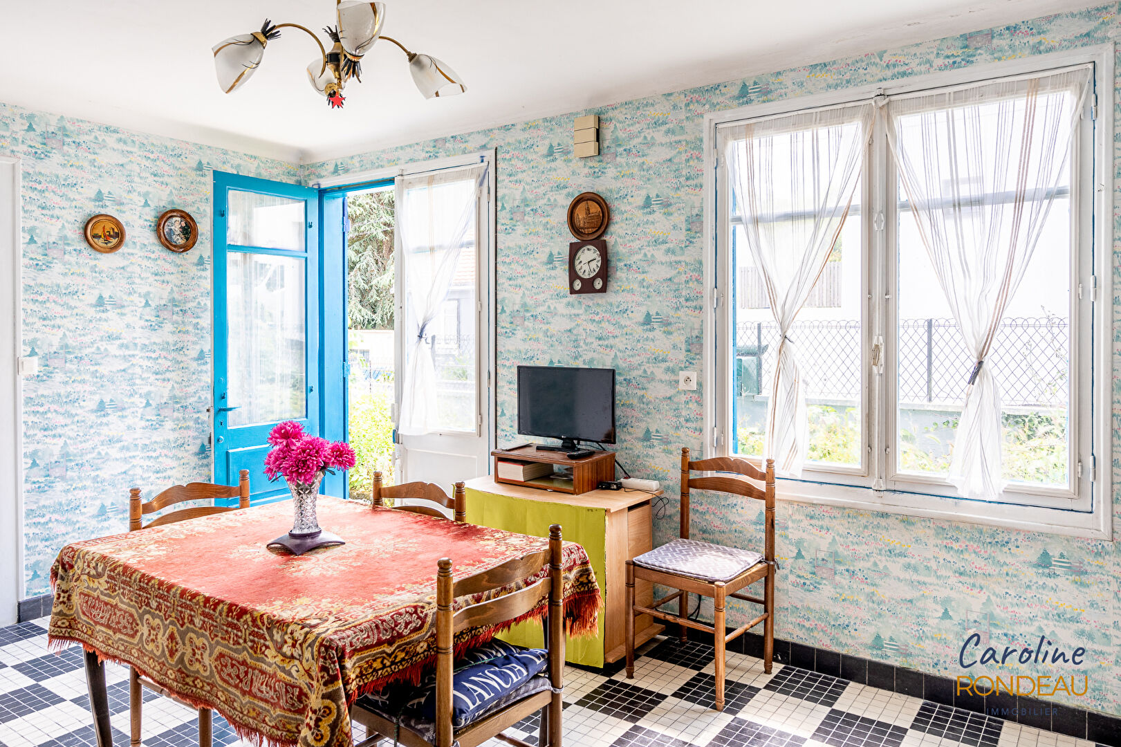 SOUS OFFRE D'ACHAT Petit Chantilly Maison de Plainpied a rénover