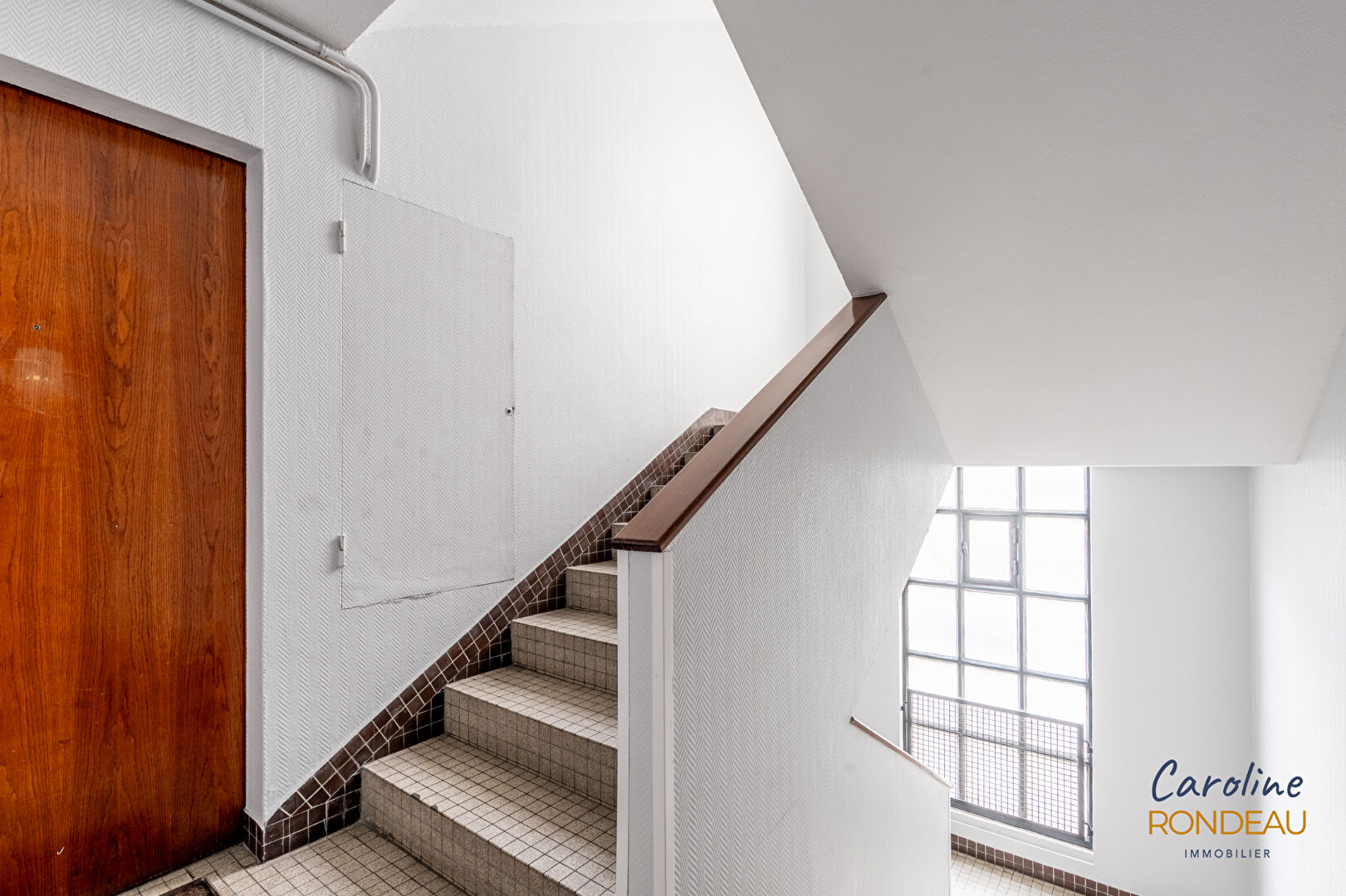 A vendre Nantes Centre ville  Lot de 2 appartements, un T2  et T3 situé derrière le 