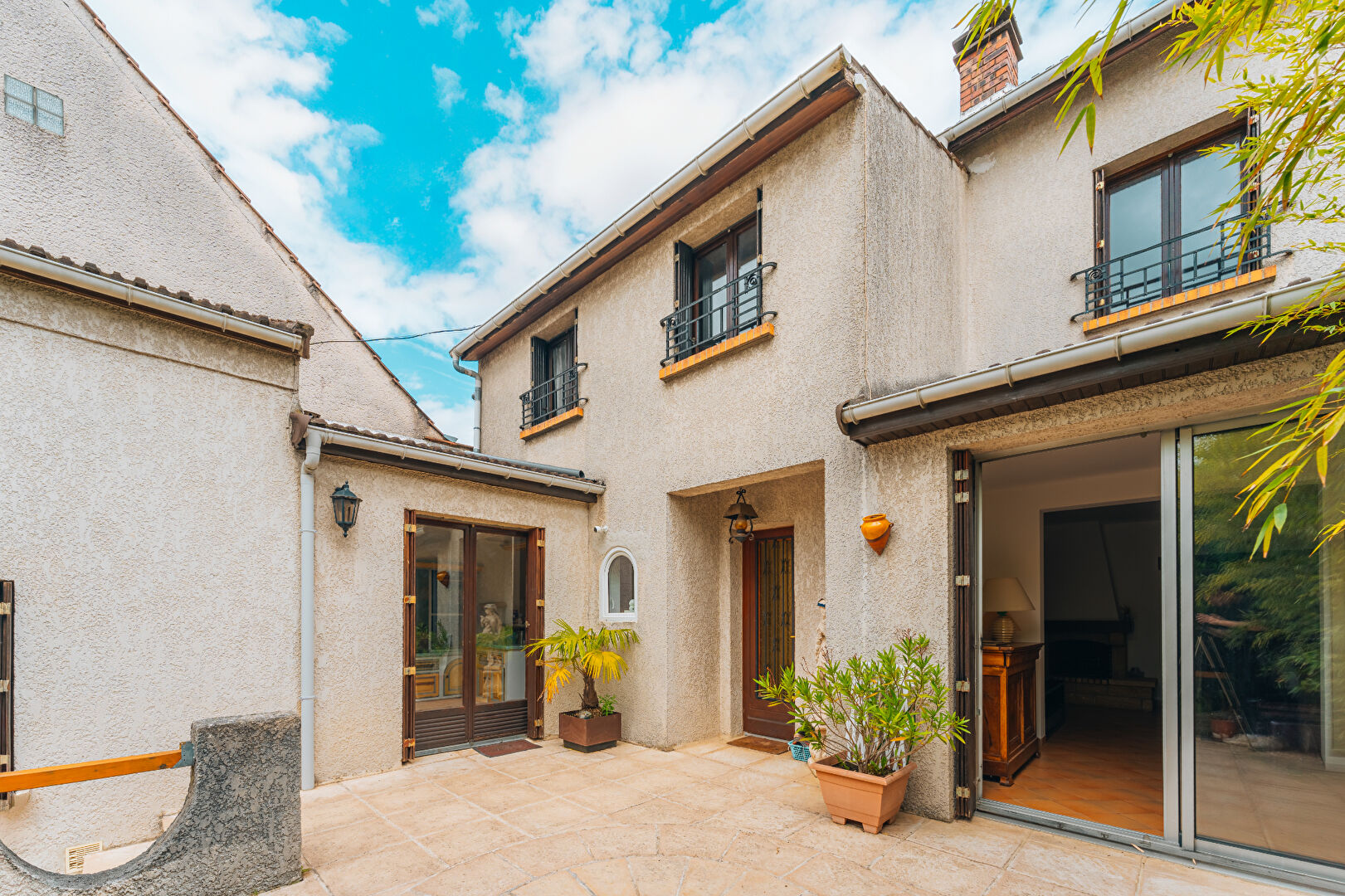 Agence immobilière de CASSANDRE IMMOBILIER Le plessis robinson - CASSANDRE IMMOBILIER