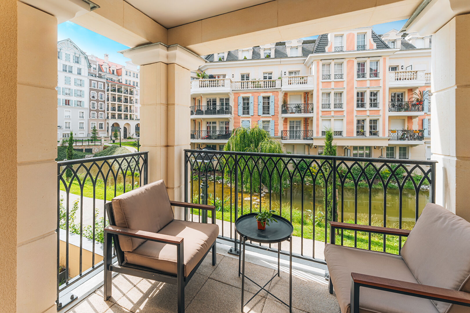 Photo 4 PIECES RESIDENCE DE STANDING image 3/6