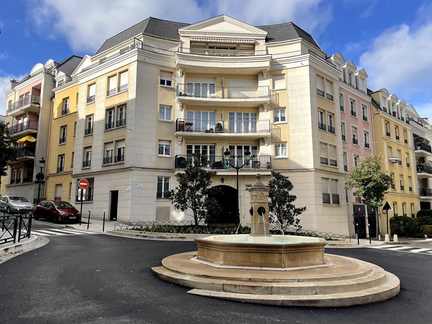 Agence immobilière de CASSANDRE IMMOBILIER Le plessis robinson - CASSANDRE IMMOBILIER