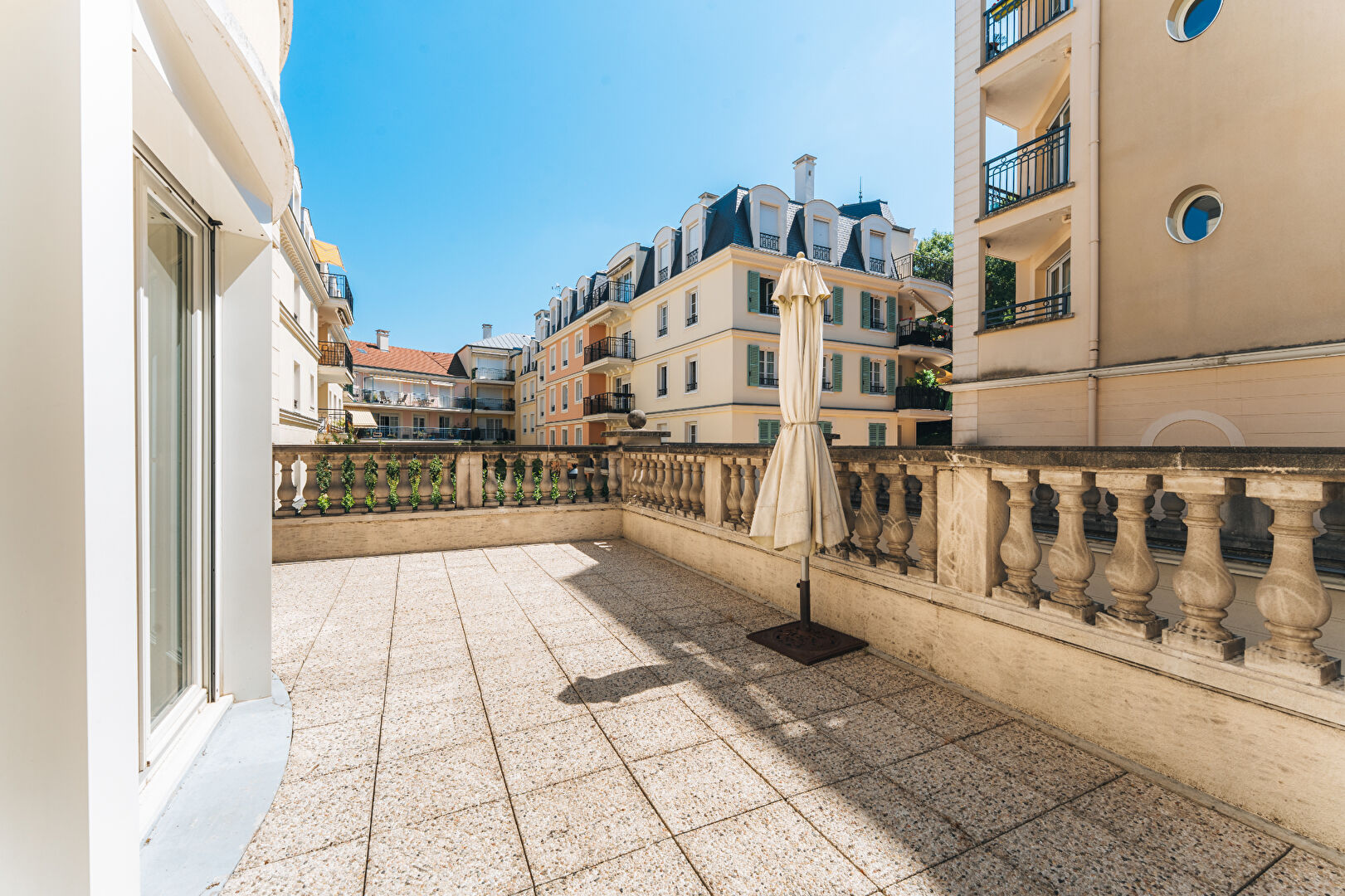Agence immobilière de CASSANDRE IMMOBILIER Le plessis robinson - CASSANDRE IMMOBILIER
