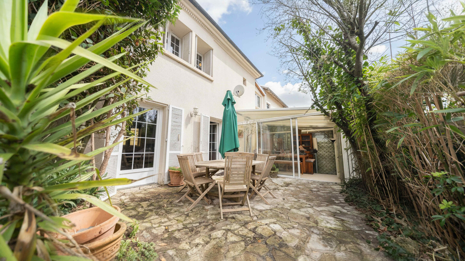 Agence immobilière de CASSANDRE IMMOBILIER Le plessis robinson - CASSANDRE IMMOBILIER