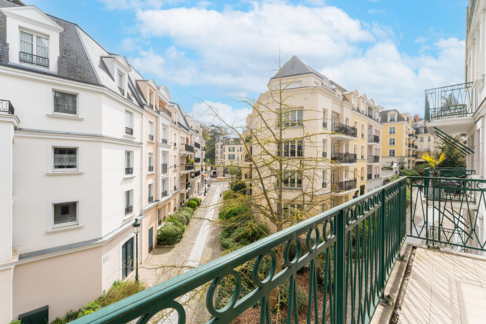 Agence immobilière de CASSANDRE IMMOBILIER Le plessis robinson
