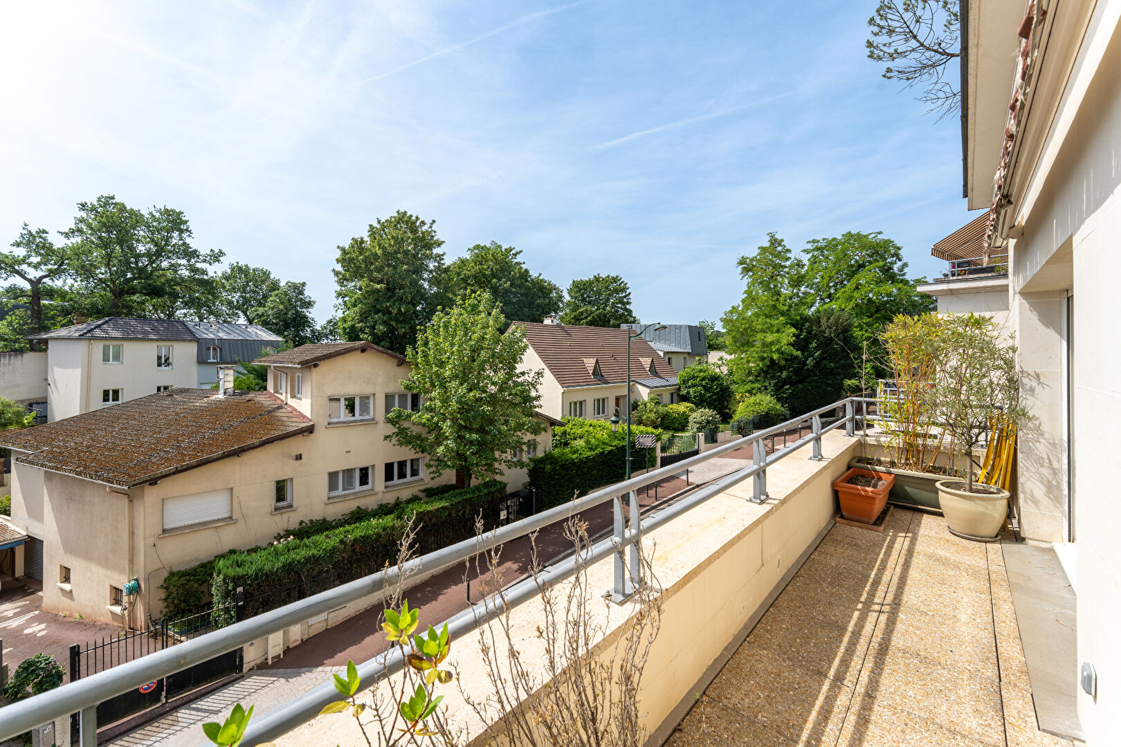 Agence immobilière de CASSANDRE IMMOBILIER Le plessis robinson