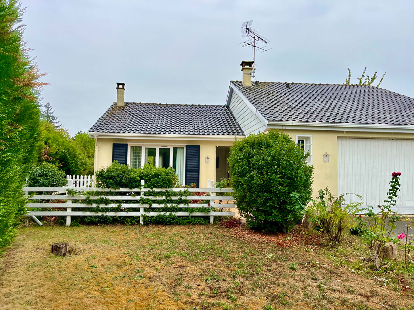 Agence immobilière de CASSANDRE IMMOBILIER Le plessis robinson