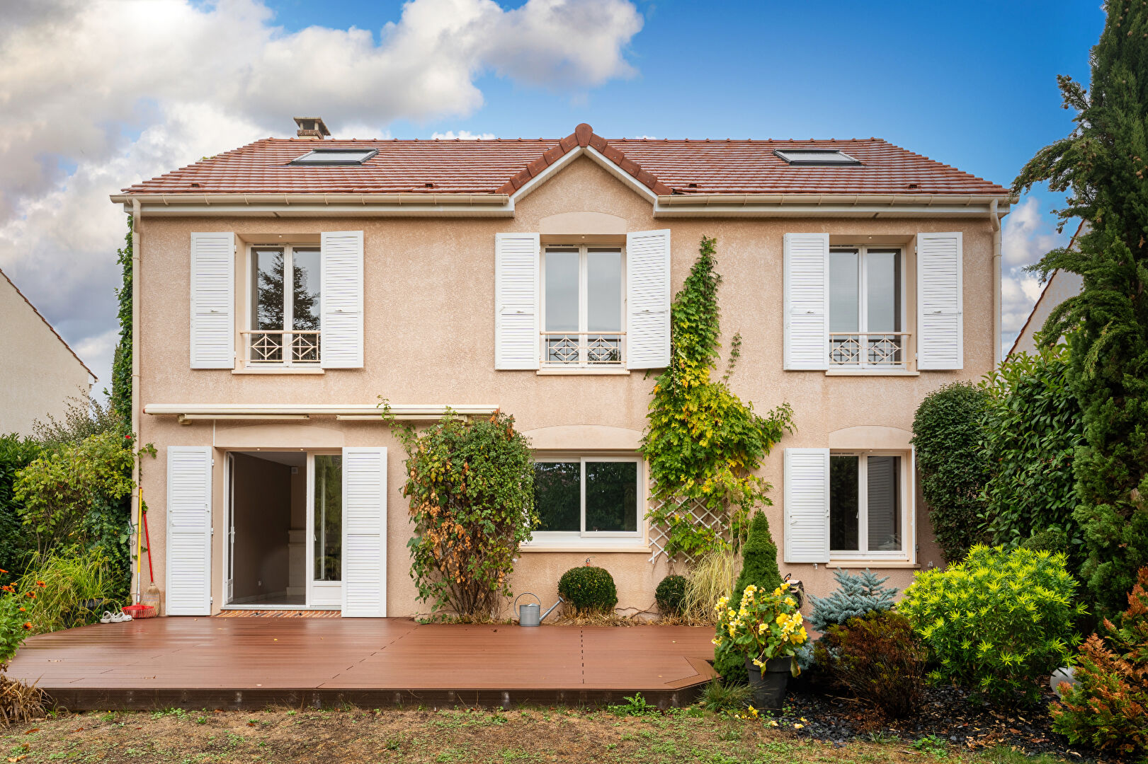 Agence immobilière de CASSANDRE IMMOBILIER Le plessis robinson