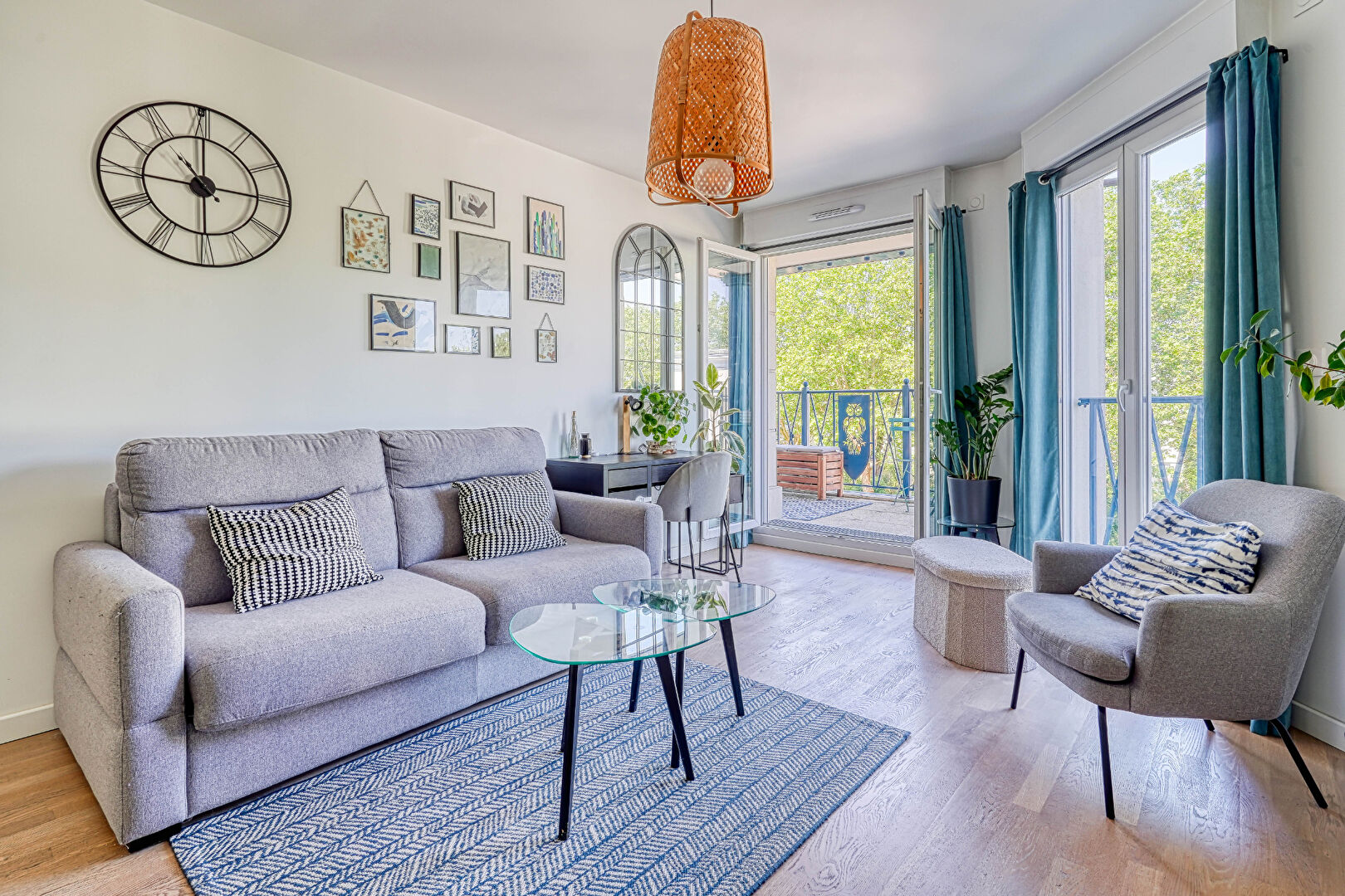 Agence immobilière de CASSANDRE IMMOBILIER Le plessis robinson