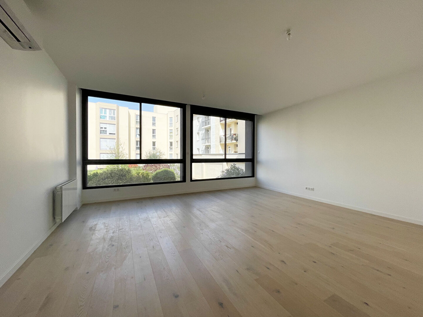 Appartement Lyon 8 Lumière 5 pièces 109 m2