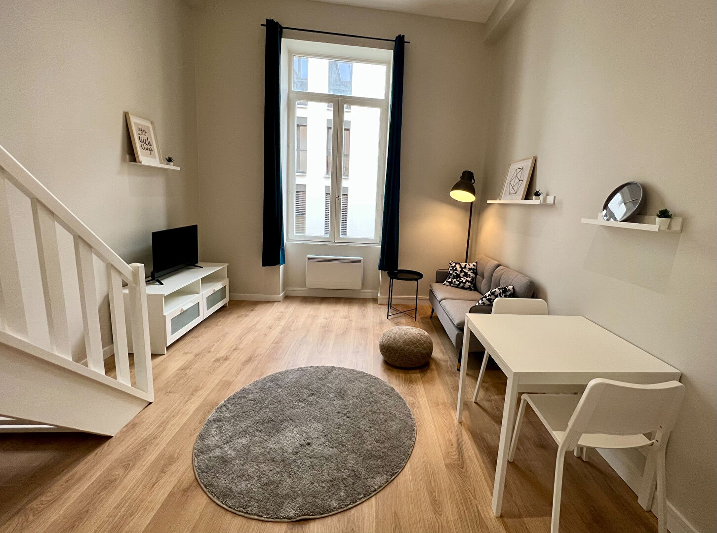Photo Studio meublé / Lyon 7ème image 4/6