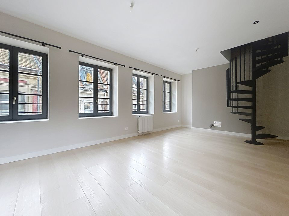 Agence immobilière de CAVROIS IMMOBILIER Lille