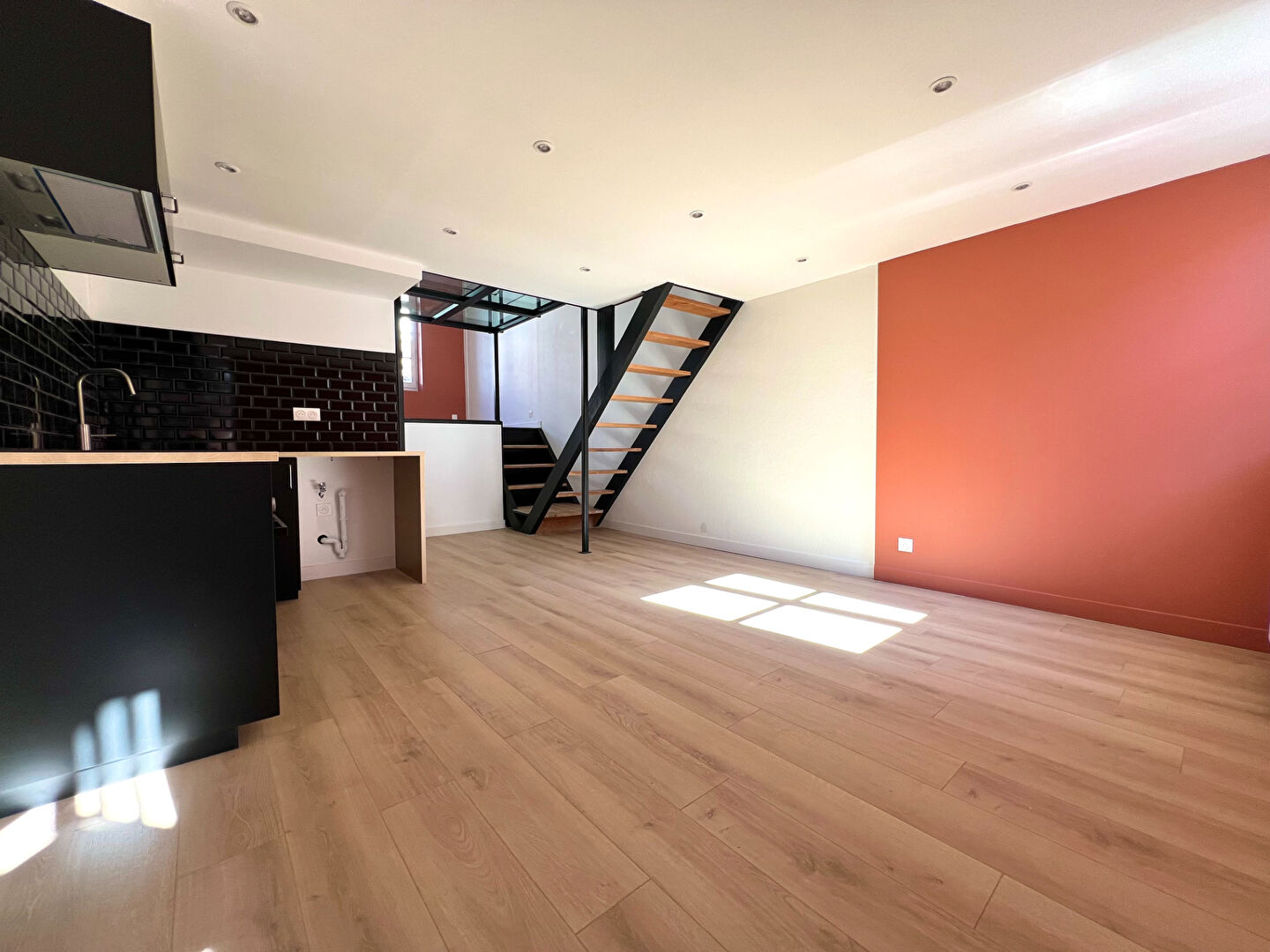 Agence immobilière de CAVROIS IMMOBILIER Lille