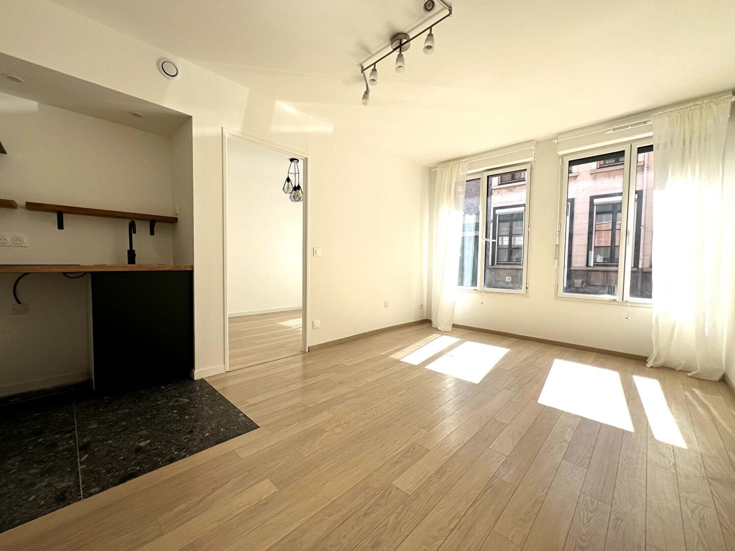 Agence immobilière de CAVROIS IMMOBILIER Lille