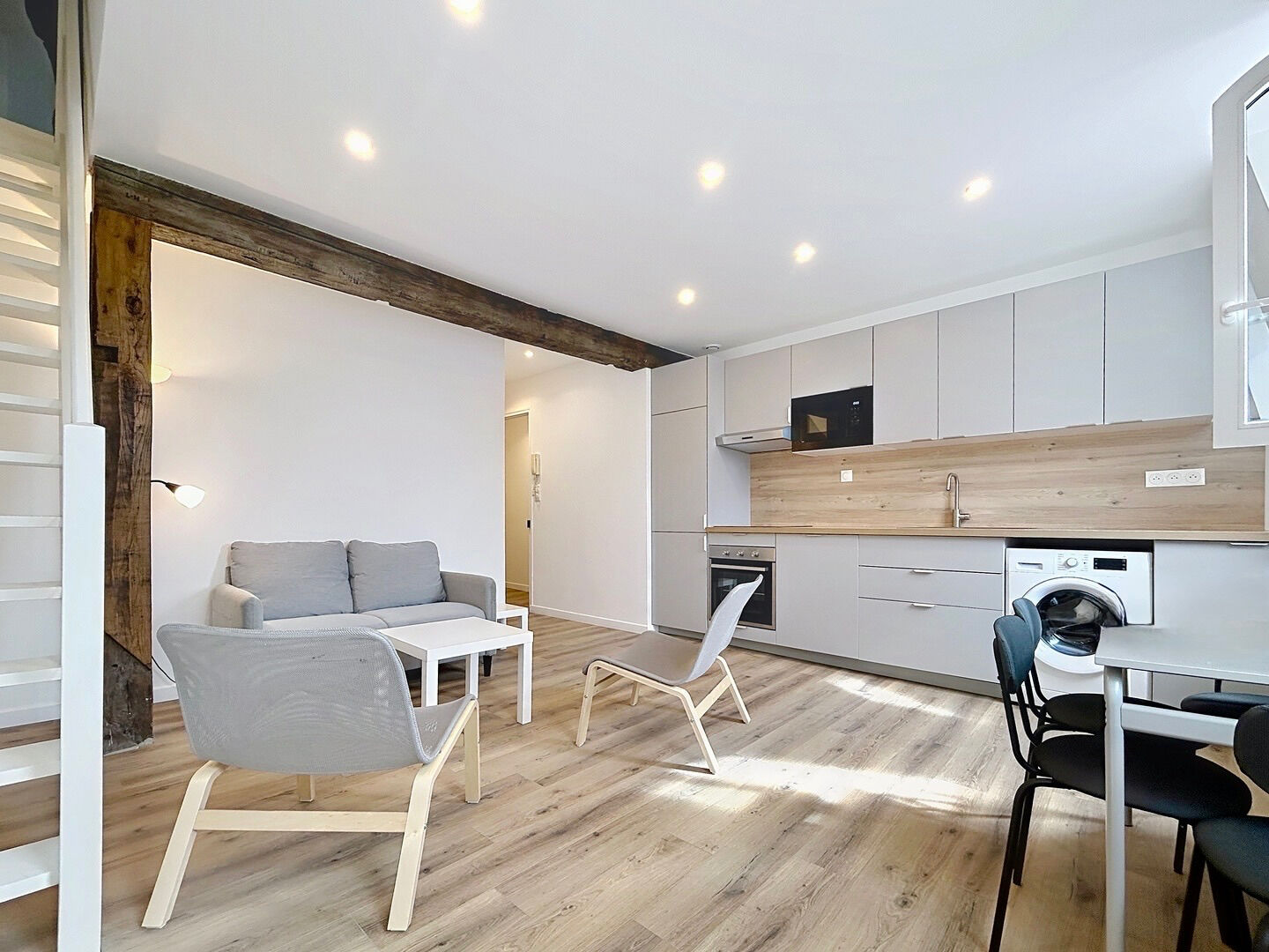 Agence immobilière de CAVROIS IMMOBILIER Lille