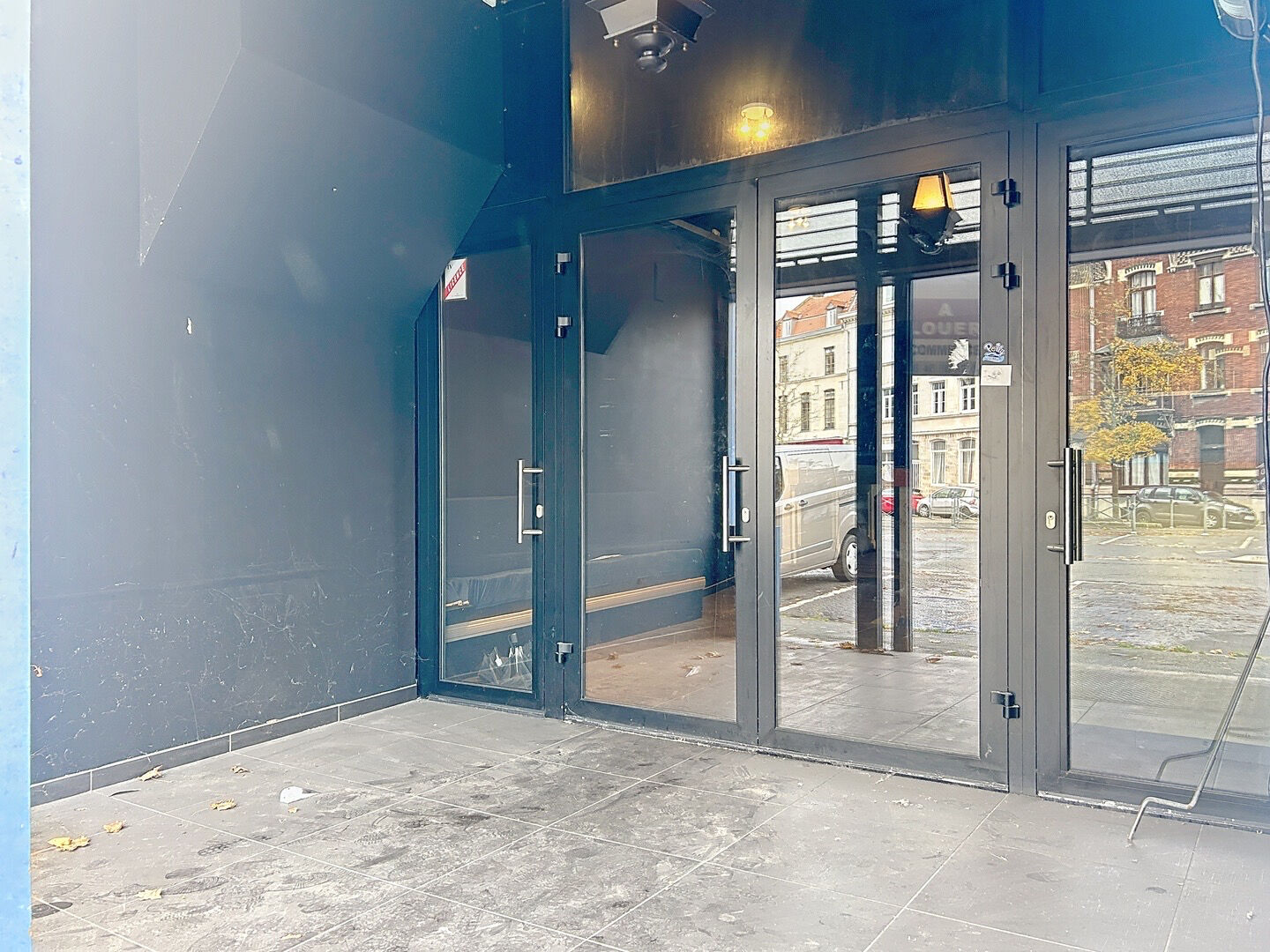 Local commercial - licence IV - 151 m2