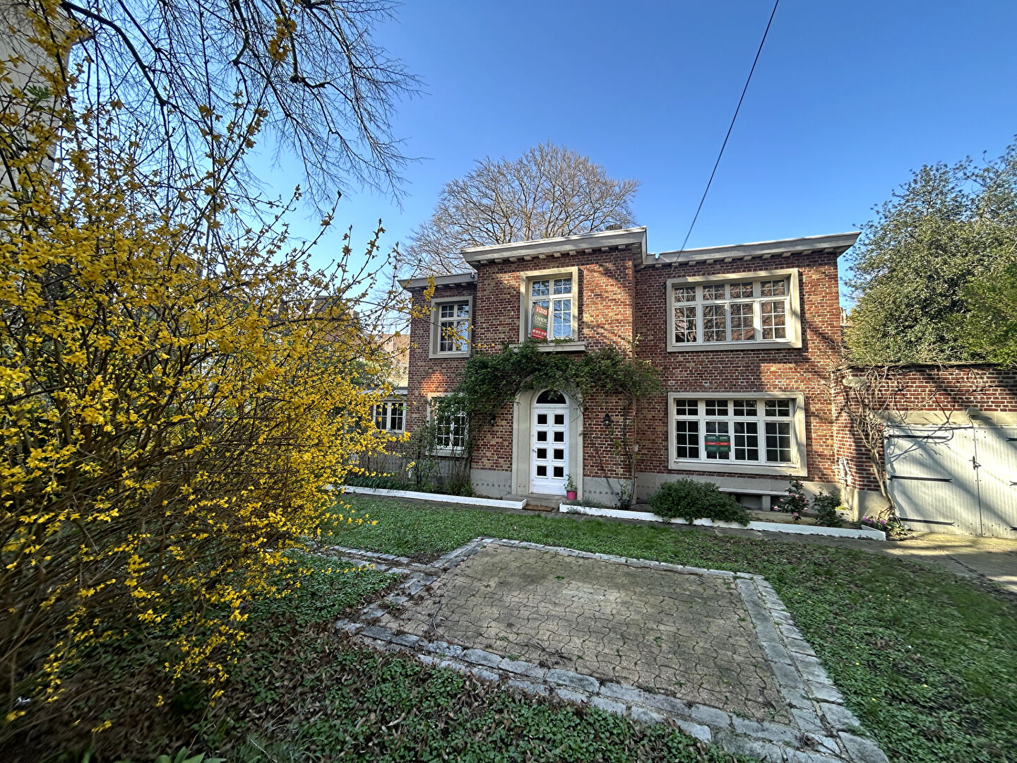 Agence immobilière de CAVROIS IMMOBILIER Lille