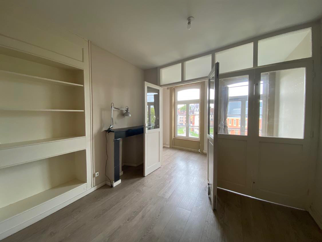 Agence immobilière de CAVROIS IMMOBILIER Lille