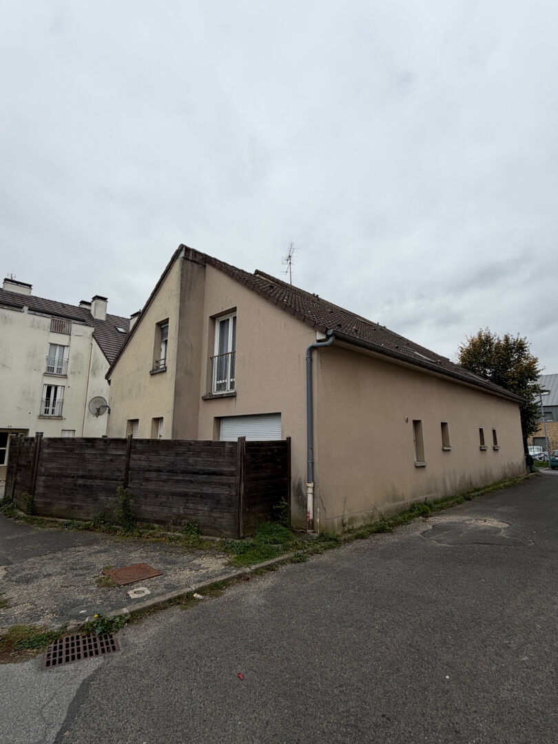 Agence immobilière de CAZALS IMMOBILIER Bouray sur juine - CAZALS IMMOBILIER