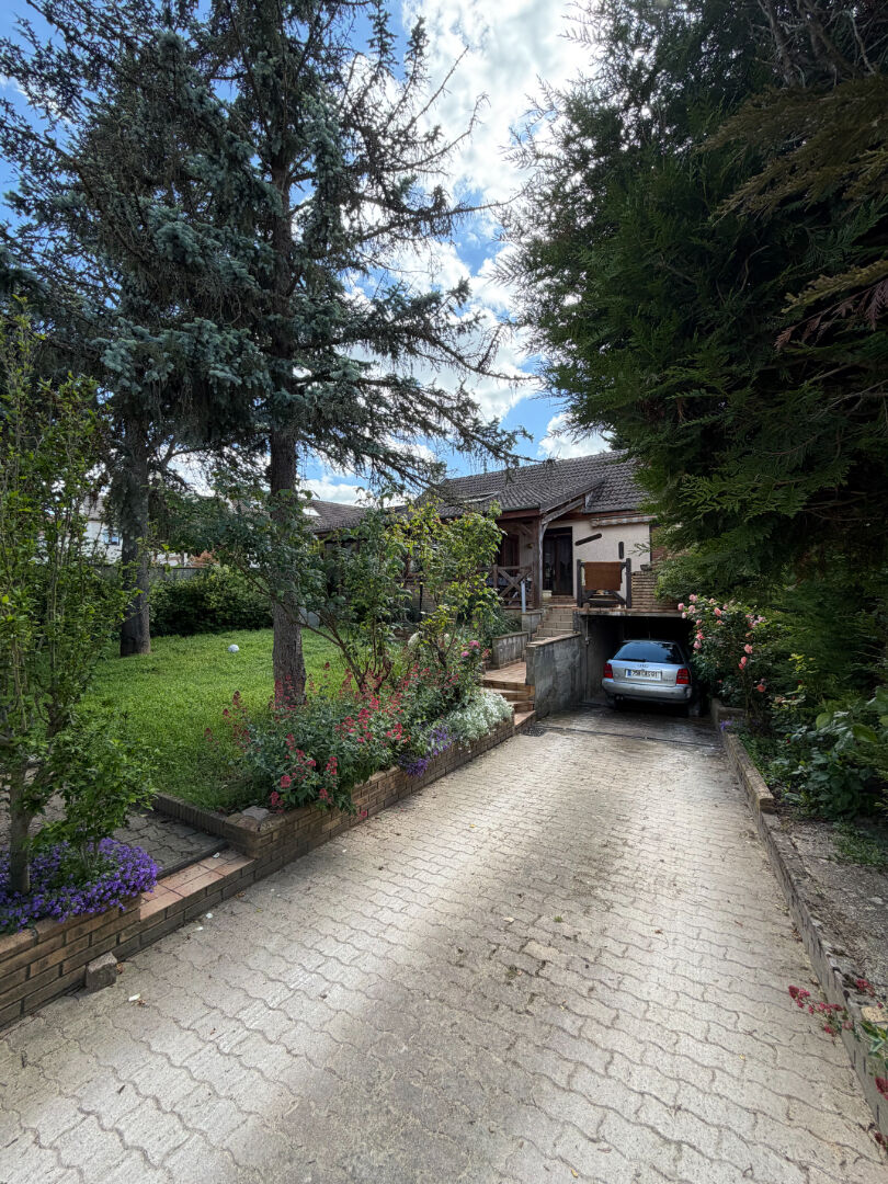 Agence immobilière de CAZALS IMMOBILIER Bouray sur juine - CAZALS IMMOBILIER