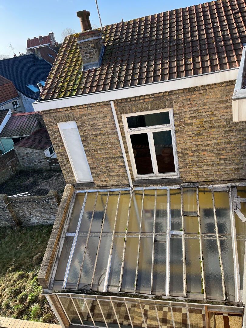 Photo Maison à rénover avec de beaux volumes image 4/6