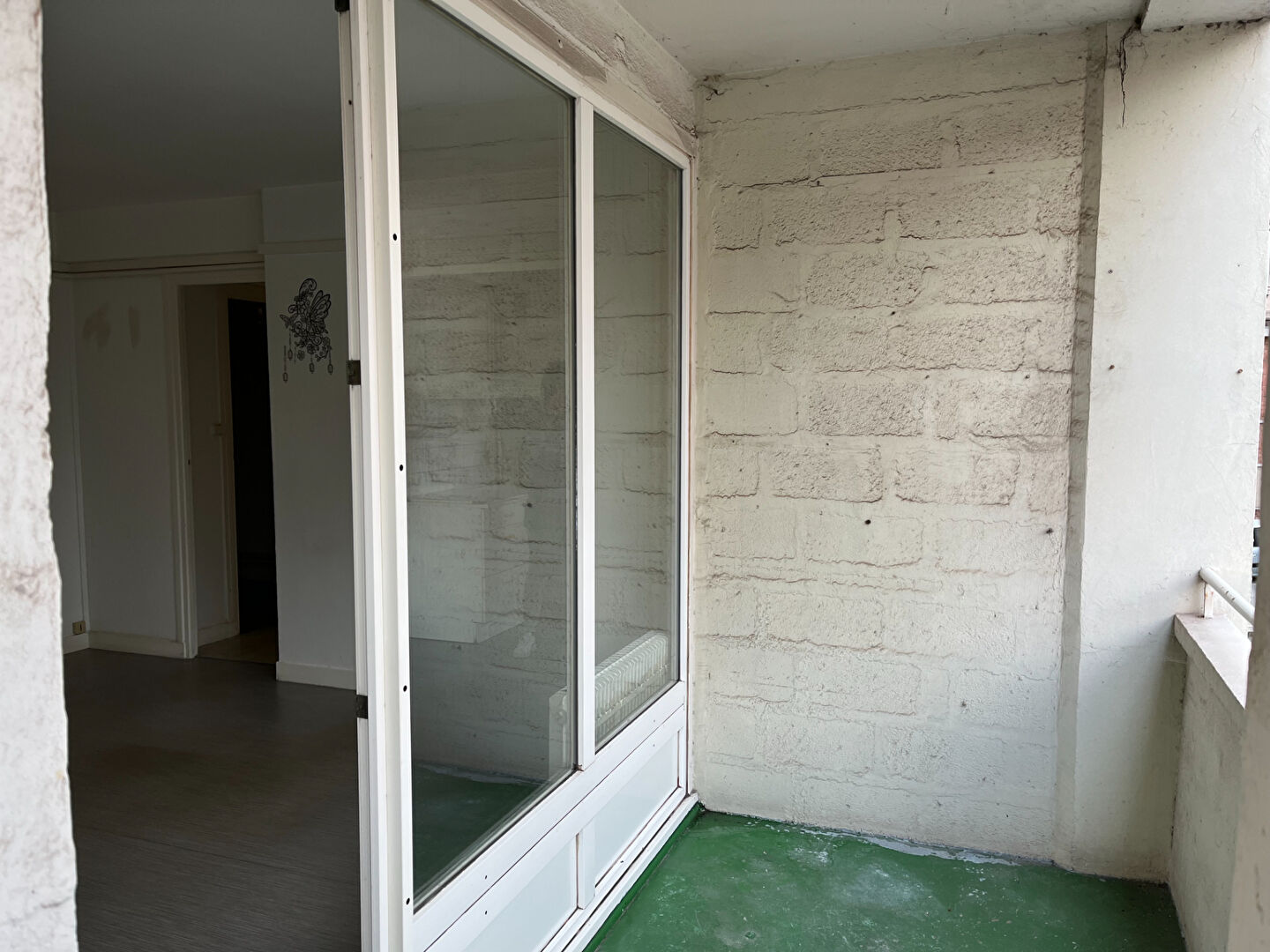 Appartement  2 chambres avec terrasse, place de parking