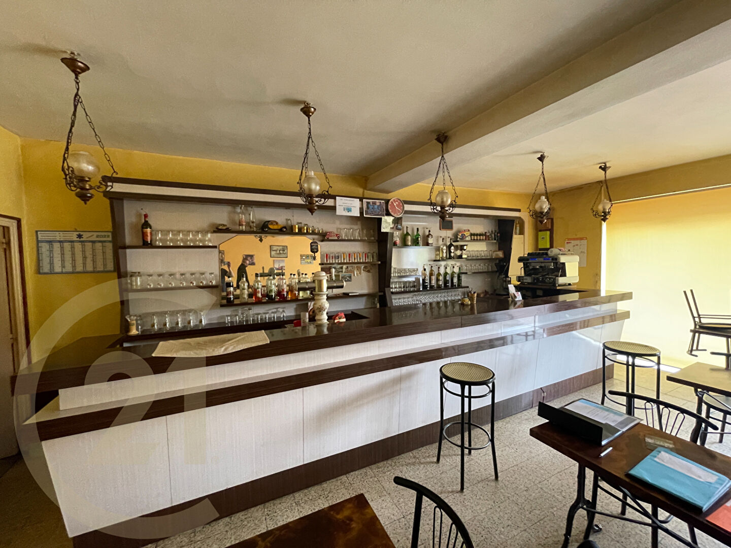 Agrandir la photo Bar à vendre - 75.0 m2 - 71 - Saone-et-Loire