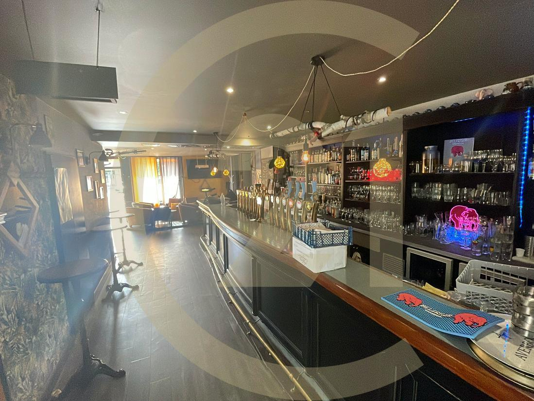 Agrandir la photo Bar à vendre - 1.0 m2 - 71 - Saone-et-Loire
