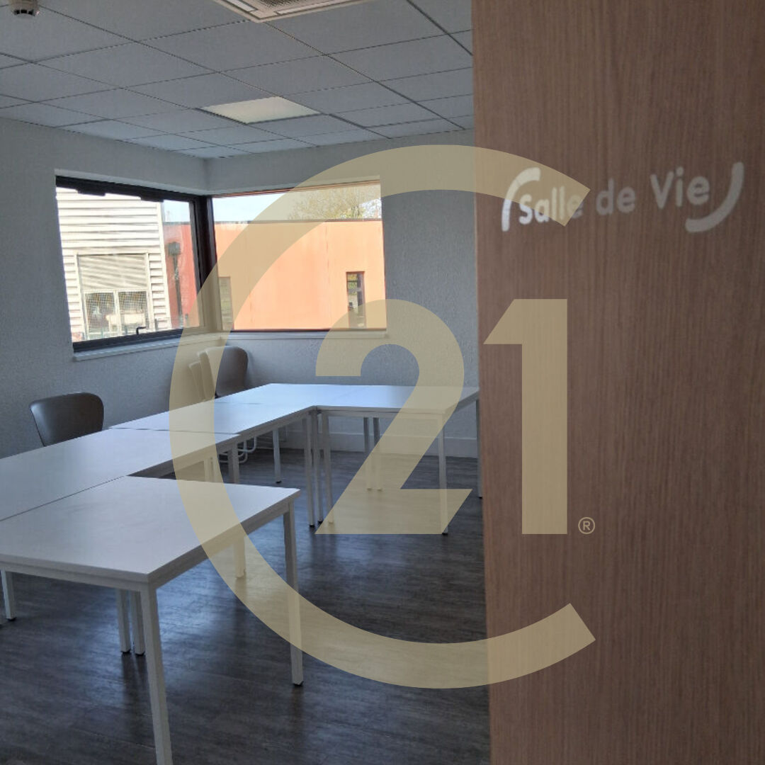 Bureaux à louer - 16.0 m2 - 01 - Ain