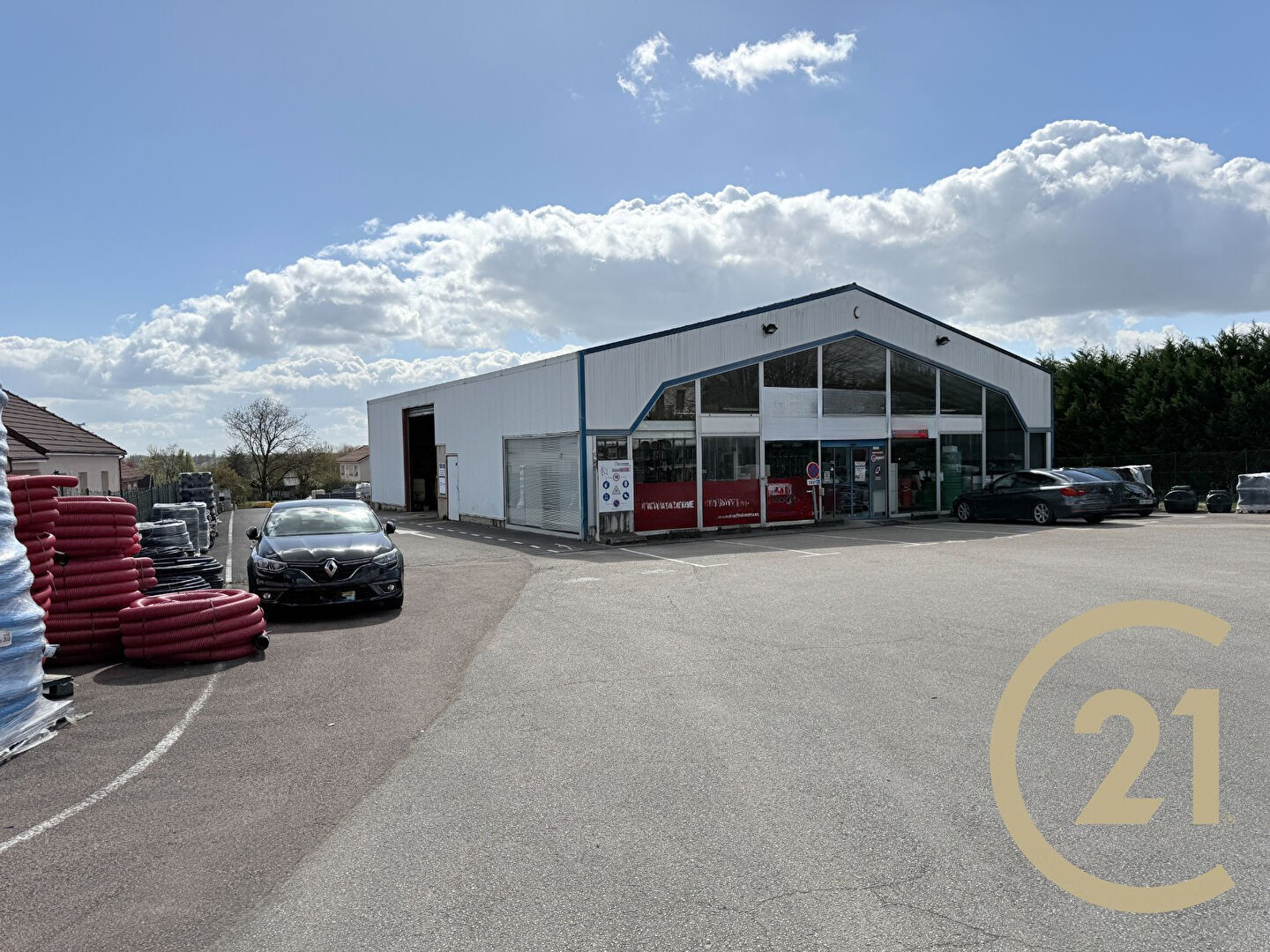 Local commercial à louer - 380.0 m2 - 71 - Saone-et-Loire