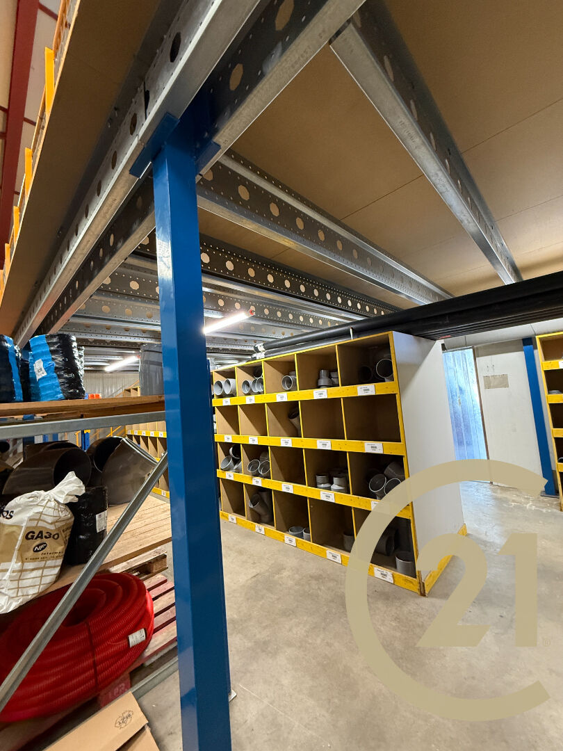 Local commercial à louer - 380.0 m2 - 71 - Saone-et-Loire