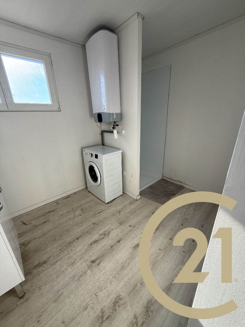 Local commercial à louer - 170.0 m2 - 71 - Saone-et-Loire