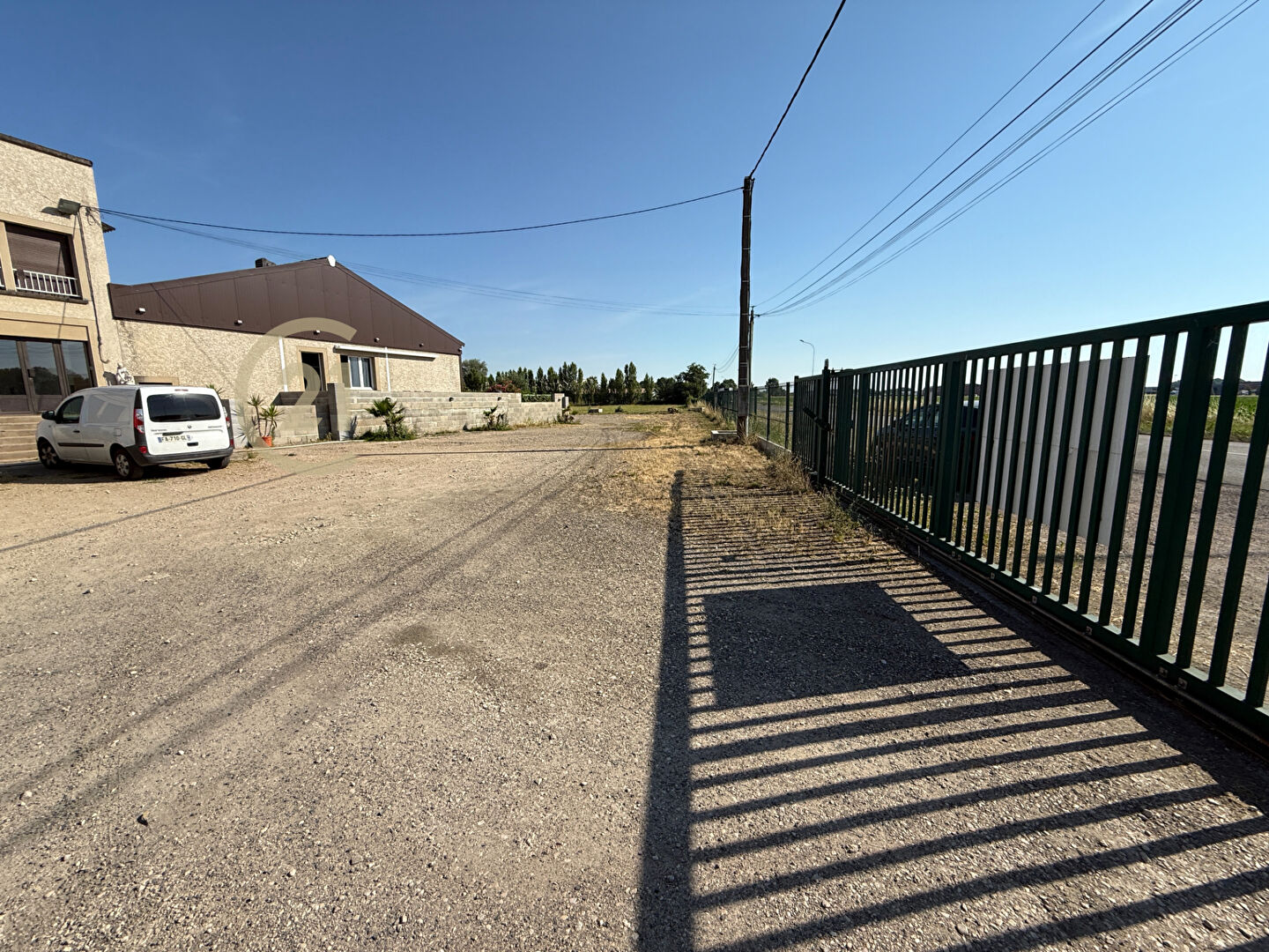 Local commercial à vendre - 1800.0 m2 - 71 - Saone-et-Loire