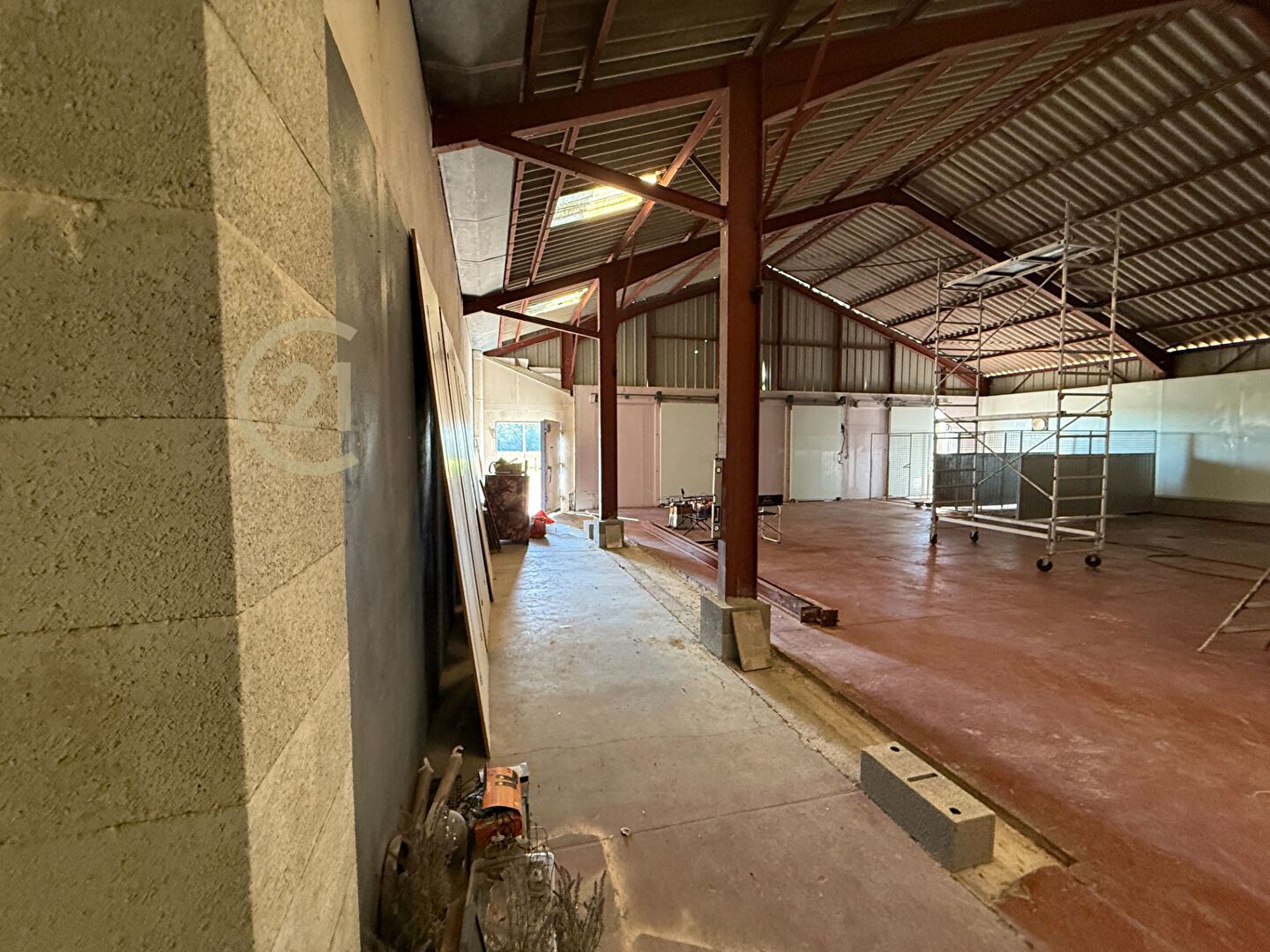 Local commercial à vendre - 1800.0 m2 - 71 - Saone-et-Loire
