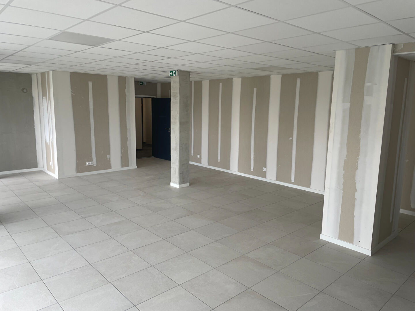 Agrandir la photo Bureaux à louer - 65.0 m2 - 64 - Pyrenees-Atlantiques