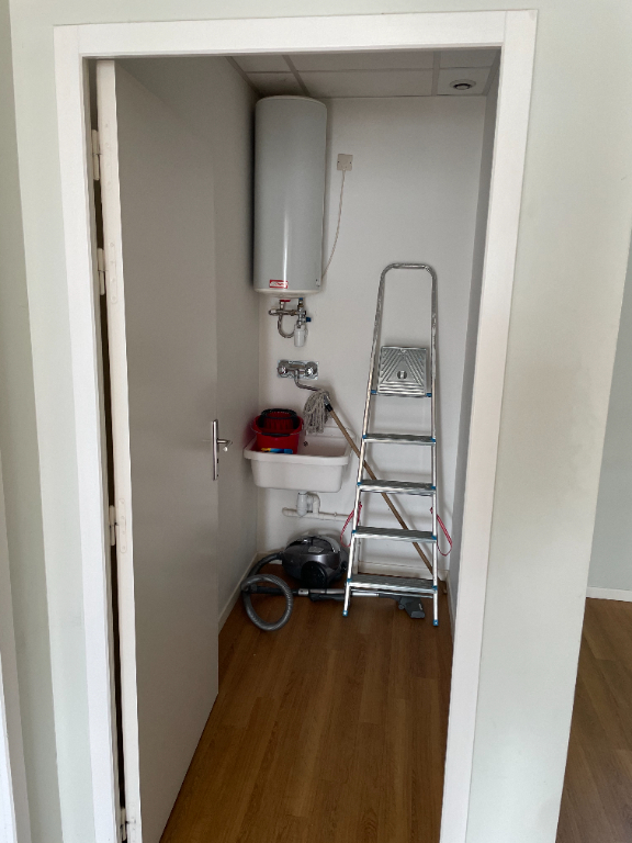 Agrandir la photo Bureaux à louer - 98.0 m2 - 64 - Pyrenees-Atlantiques