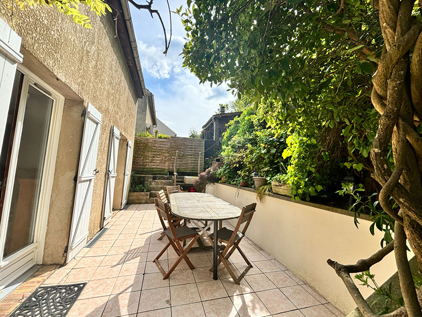 Agence immobilière de CERCLE IMMOBILIER St Leu La Forêt - CERCLE IMMOBILIER