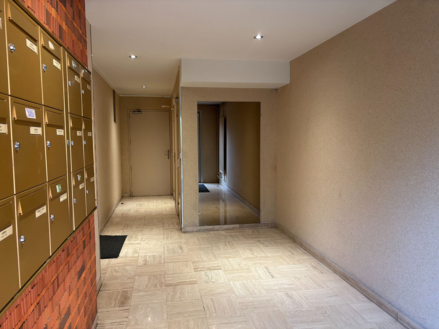 Photo Appartement  4 pièce(s) image 2/6