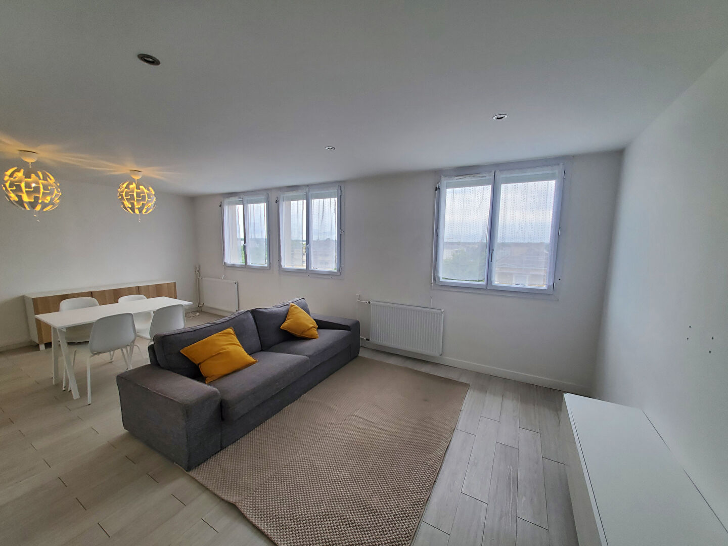 Photo BEL APPARTEMENT T4 80M2 image 2/6