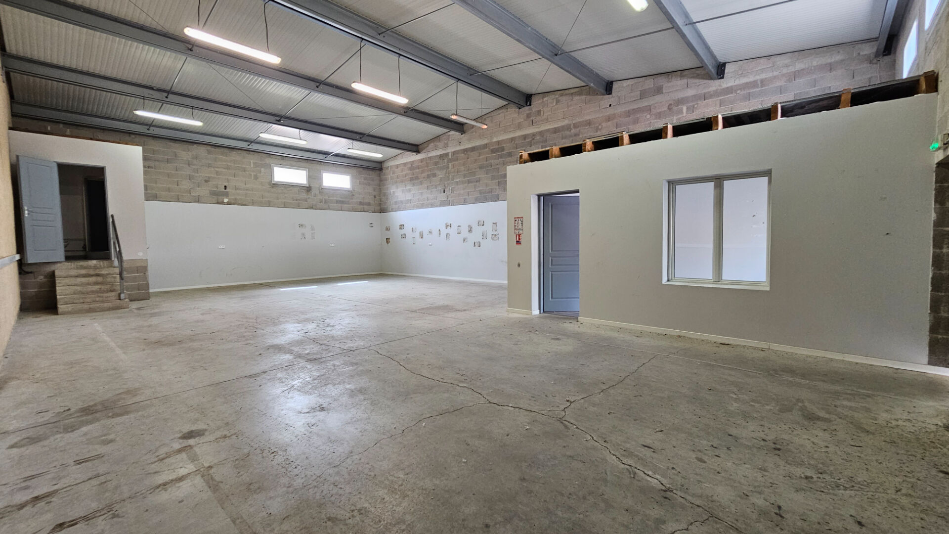 Agence immobilière de AGENCE CHATEAUNEUF IMMOBILIER GNI