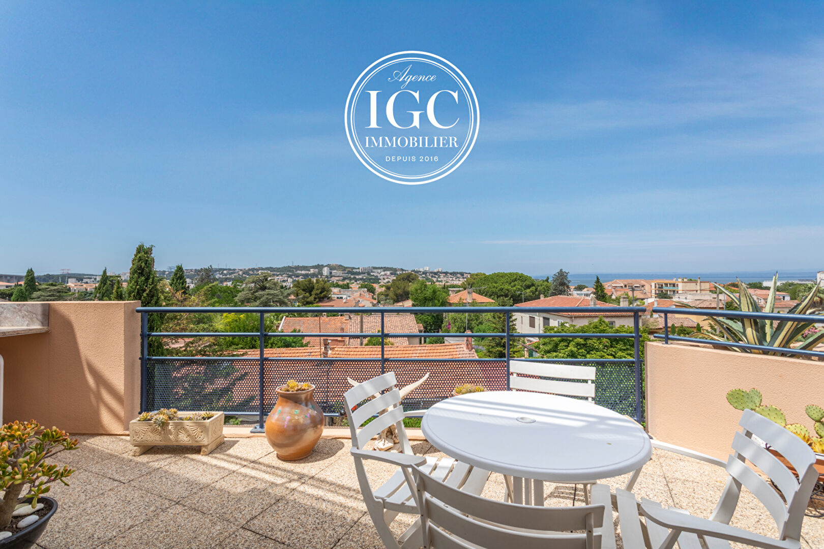 Agence immobilière de AGENCE CHATEAUNEUF IMMOBILIER GNI